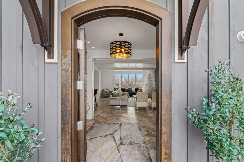 5 Silverhorn Vale