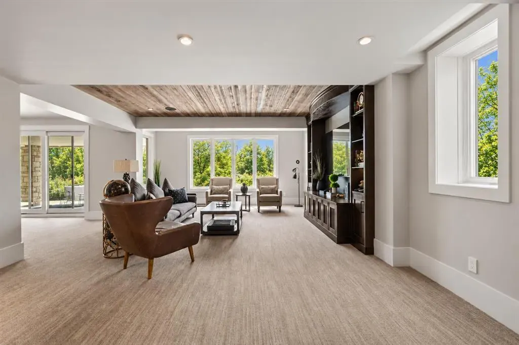 5 Silverhorn Vale