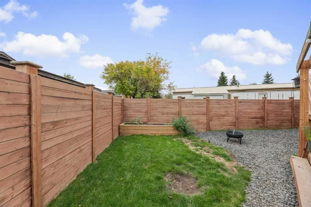 169 Spring Haven Mews SE