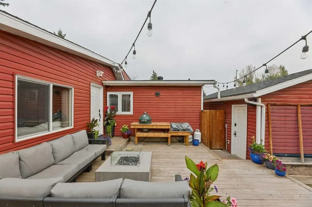 169 Spring Haven Mews SE