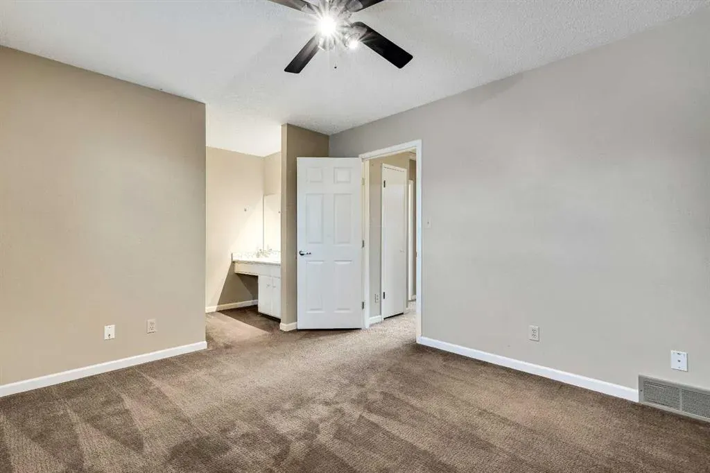 107 Elm Place #105