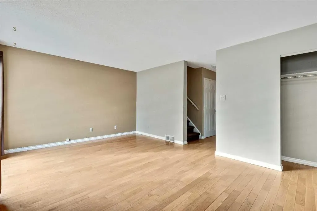 107 Elm Place #105