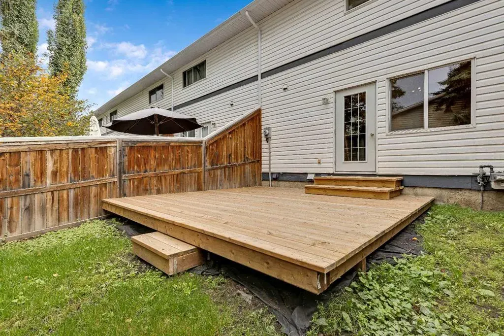 107 Elm Place #105