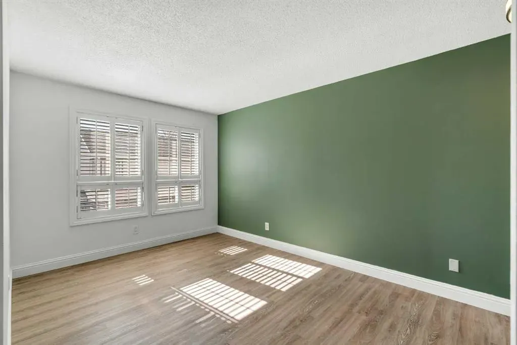 1205 Signal Hill Green SW