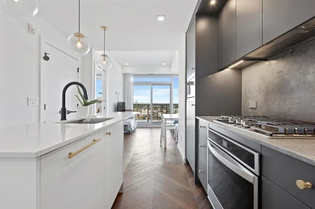 8505 Broadcast Avenue SW #707