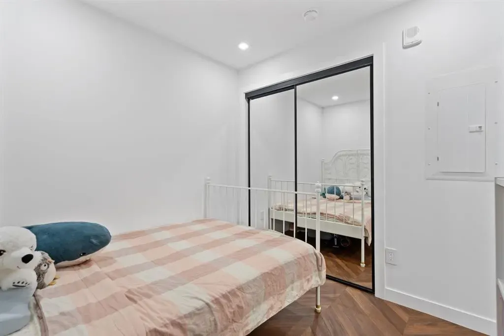 8505 Broadcast Avenue SW #707