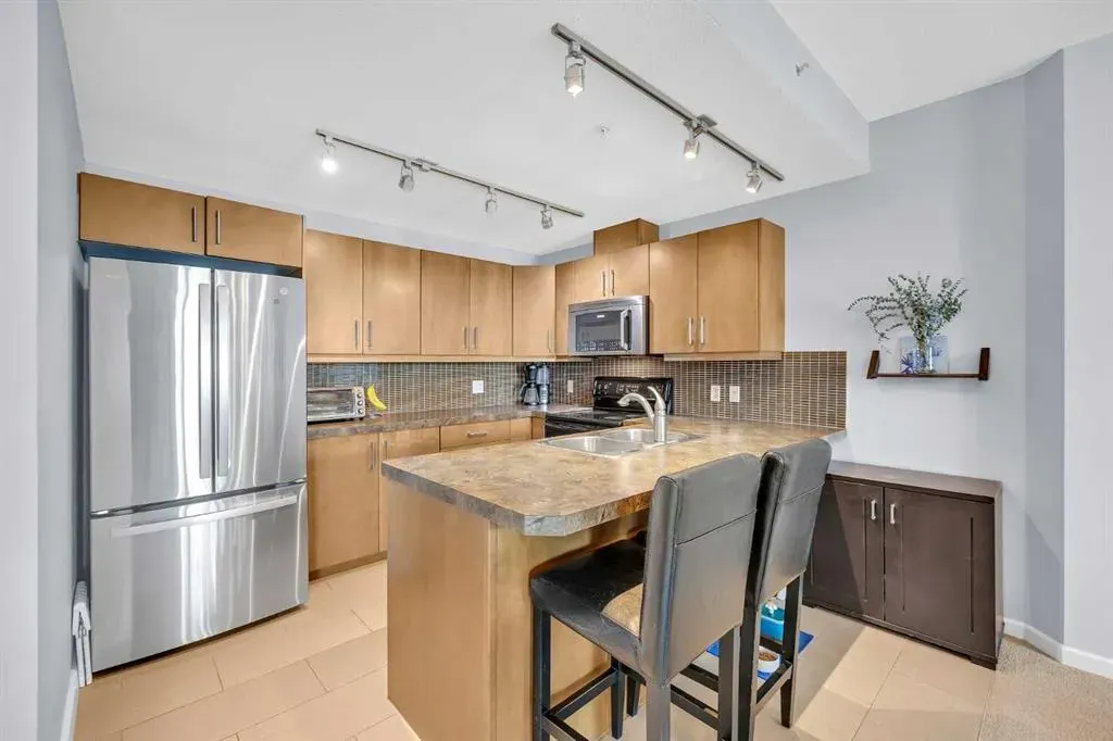 210 15 Avenue SE #2603