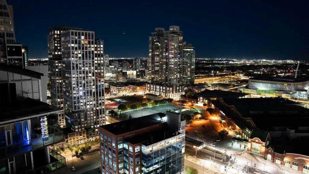 210 15 Avenue SE #2603