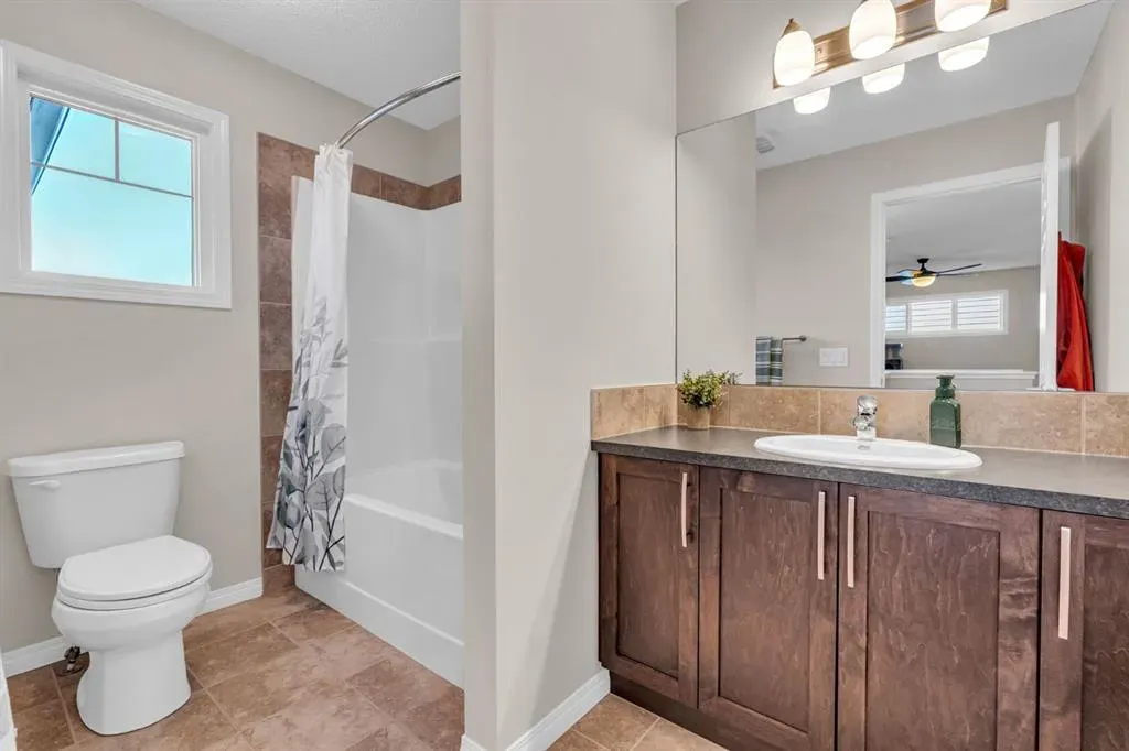 21 Mount Rae Heights