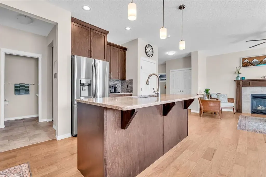 21 Mount Rae Heights