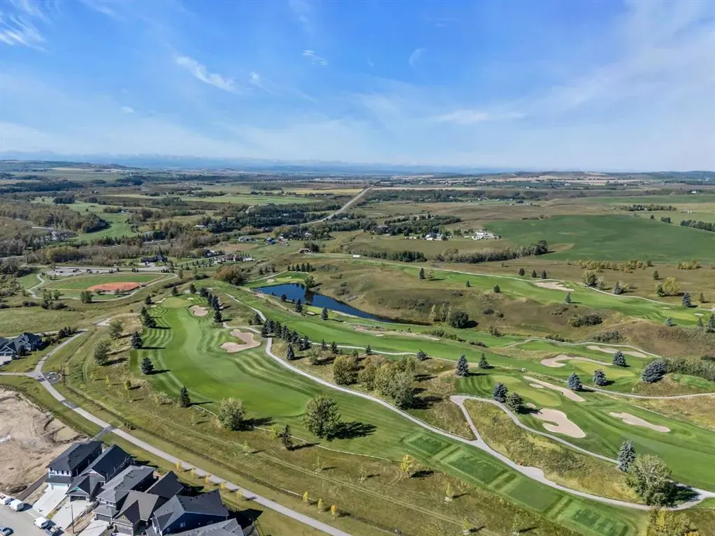 21 Mount Rae Heights