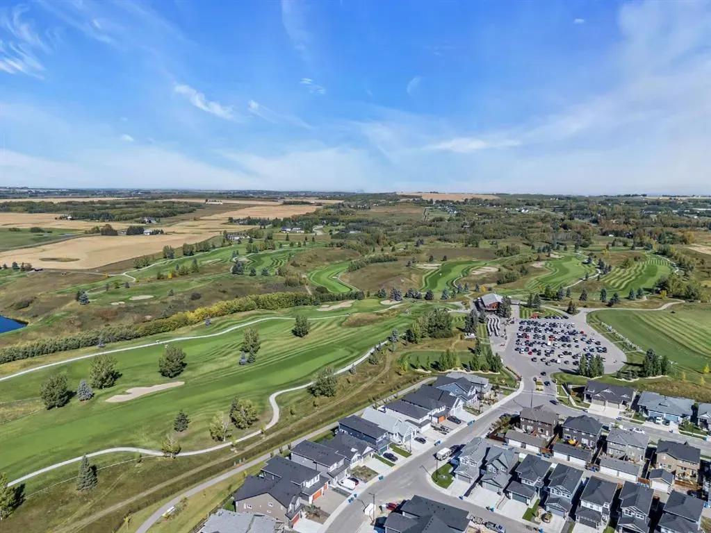 21 Mount Rae Heights