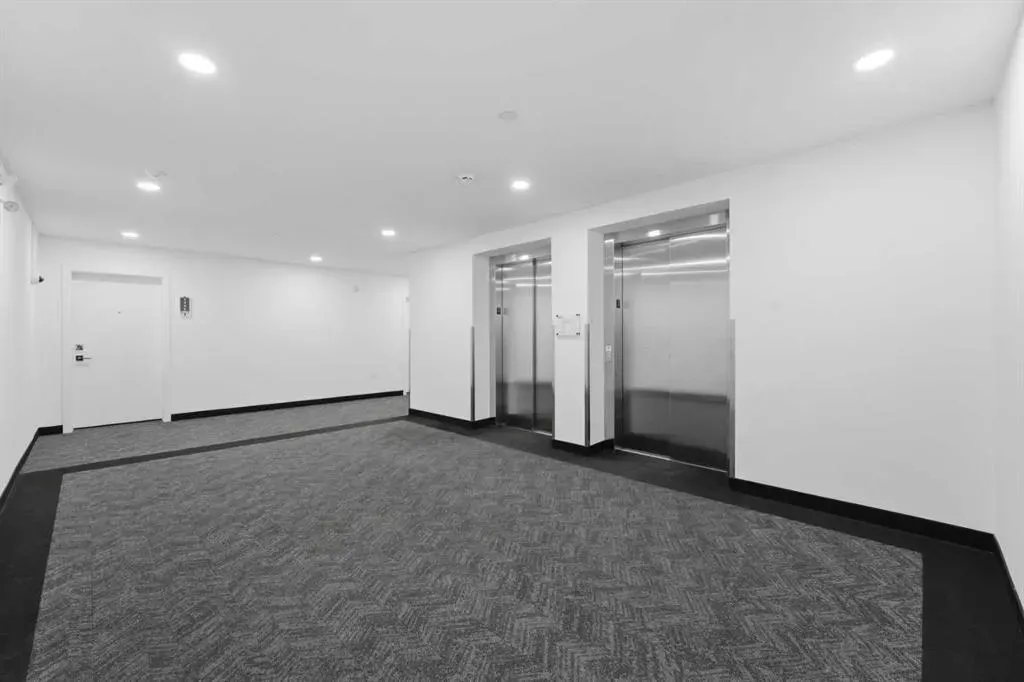 60 Skyview Ranch Road NE #2301