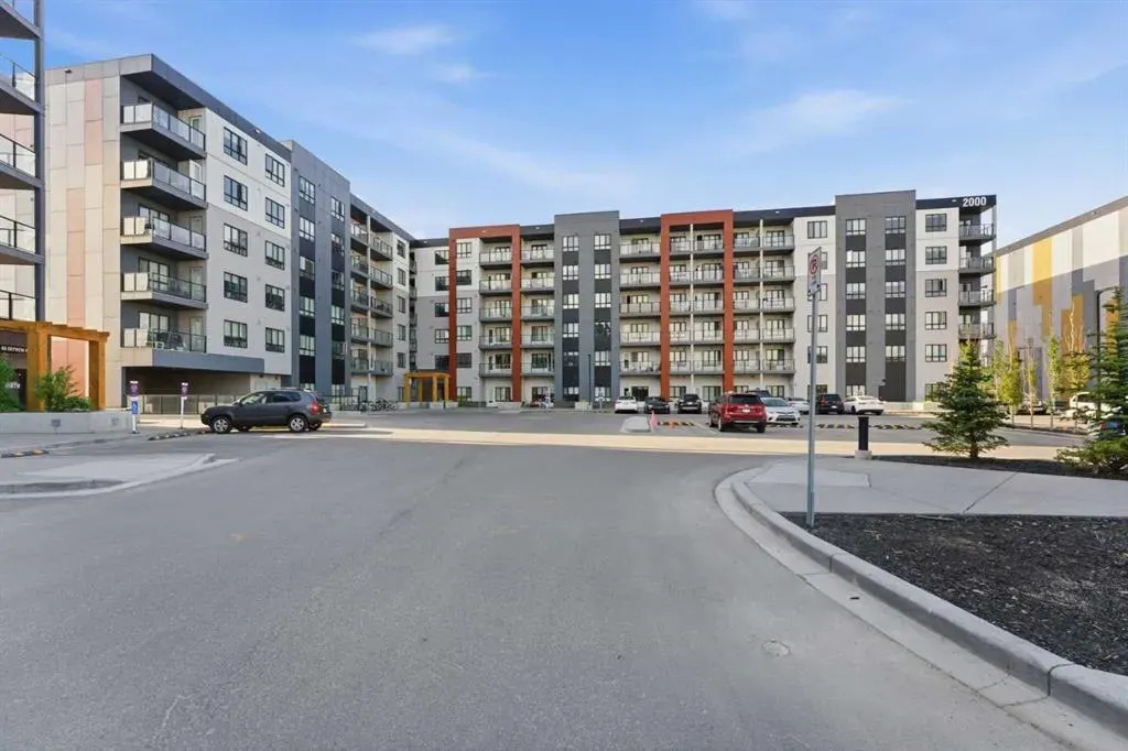 60 Skyview Ranch Road NE #2301