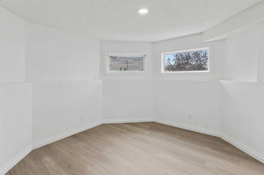 48 Arbour Wood Place NW