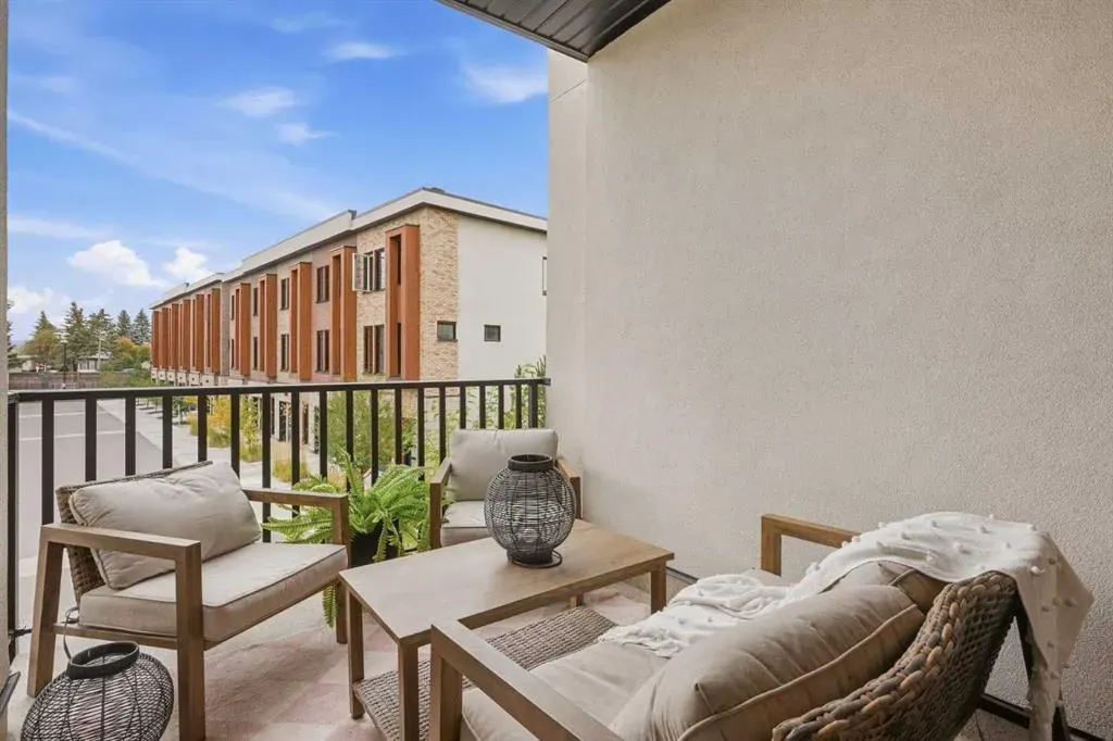85 Greenbriar Place NW