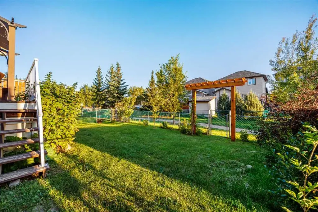 286 Baywater Way SW