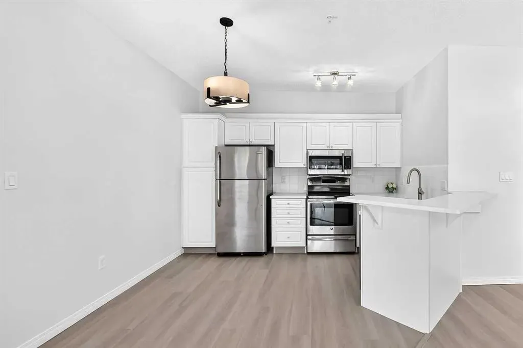 777 3 Avenue SW #412
