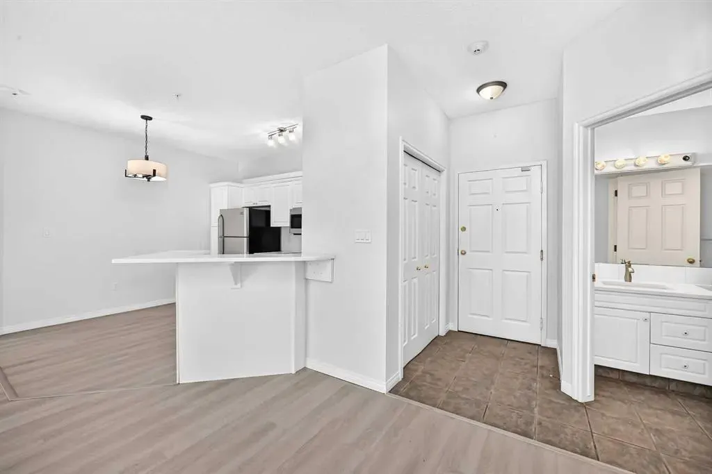 777 3 Avenue SW #412