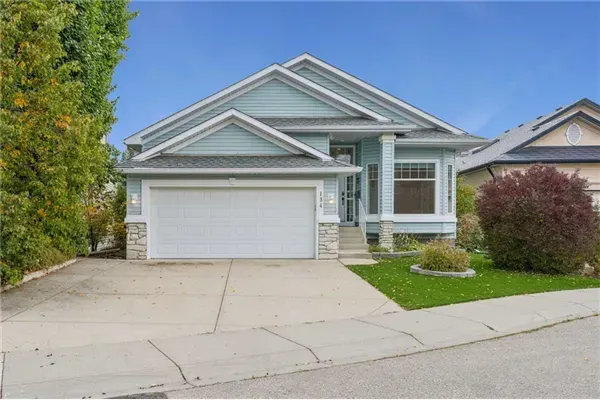 134 Valley Glen Heights NW