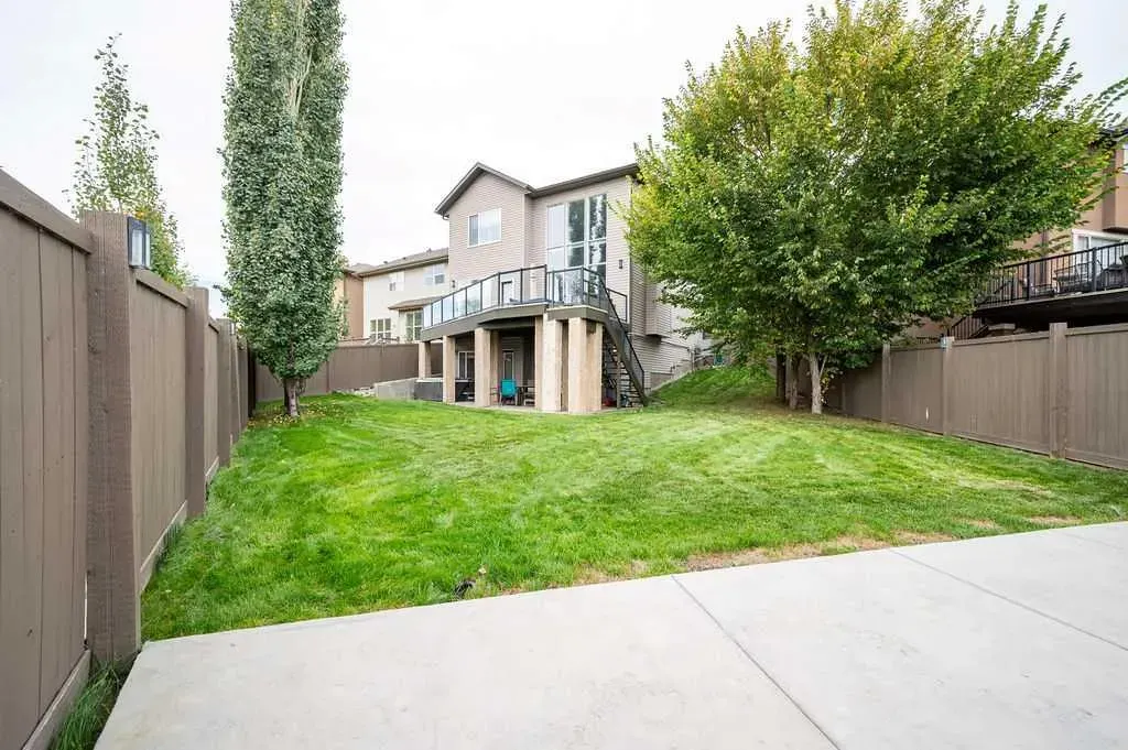 70 Chaparral Valley Grove SE