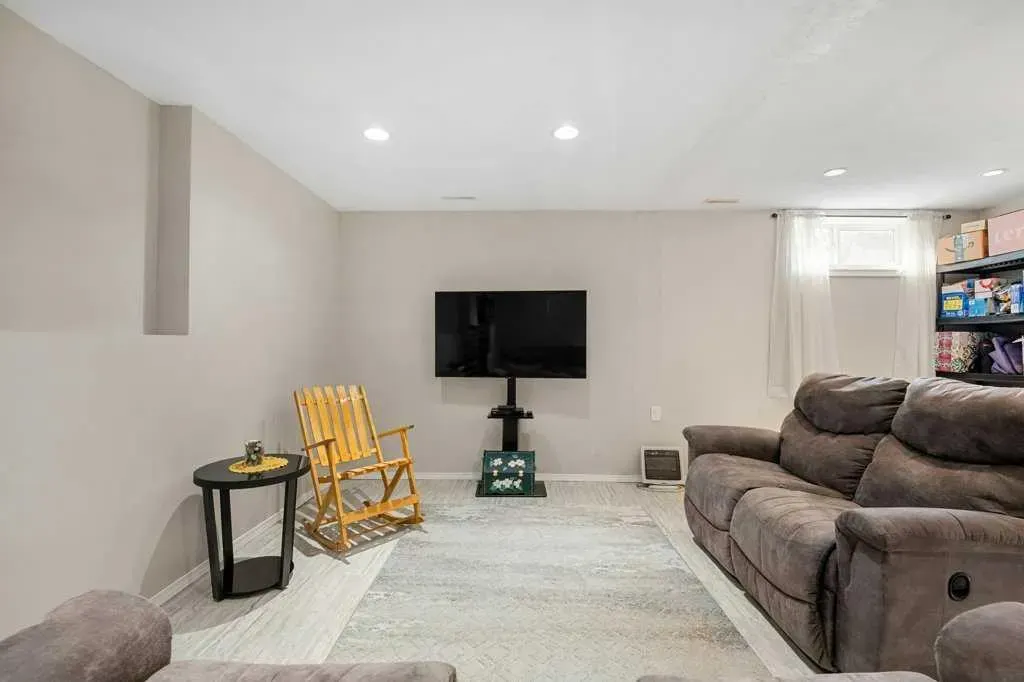 720 Willowbrook Road NW #1204