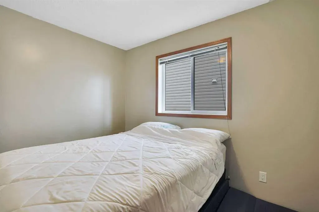 144 Hillcrest Cape