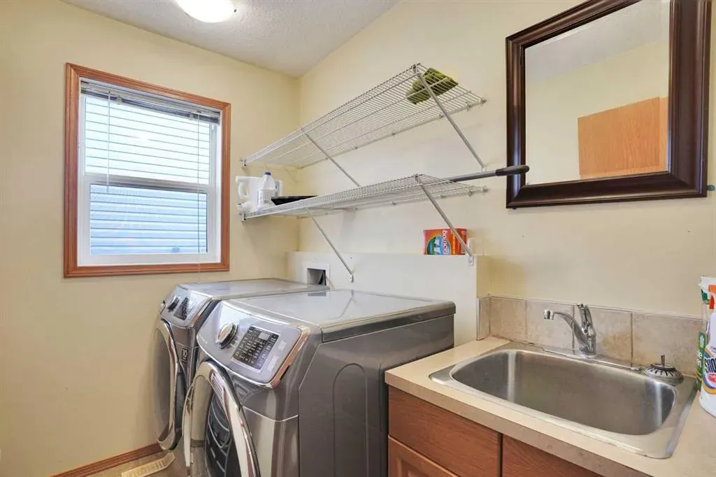 144 Hillcrest Cape