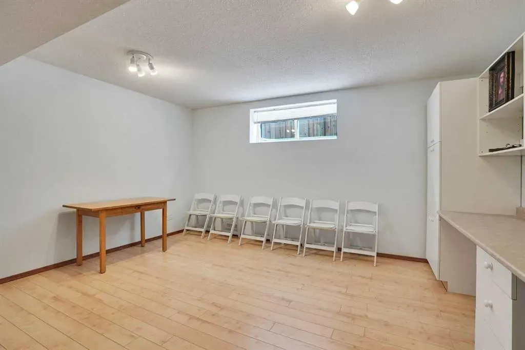 144 Hillcrest Cape