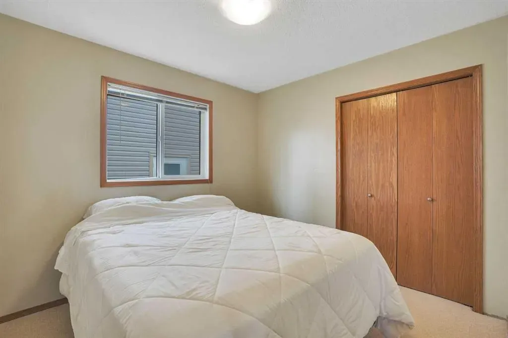 144 Hillcrest Cape