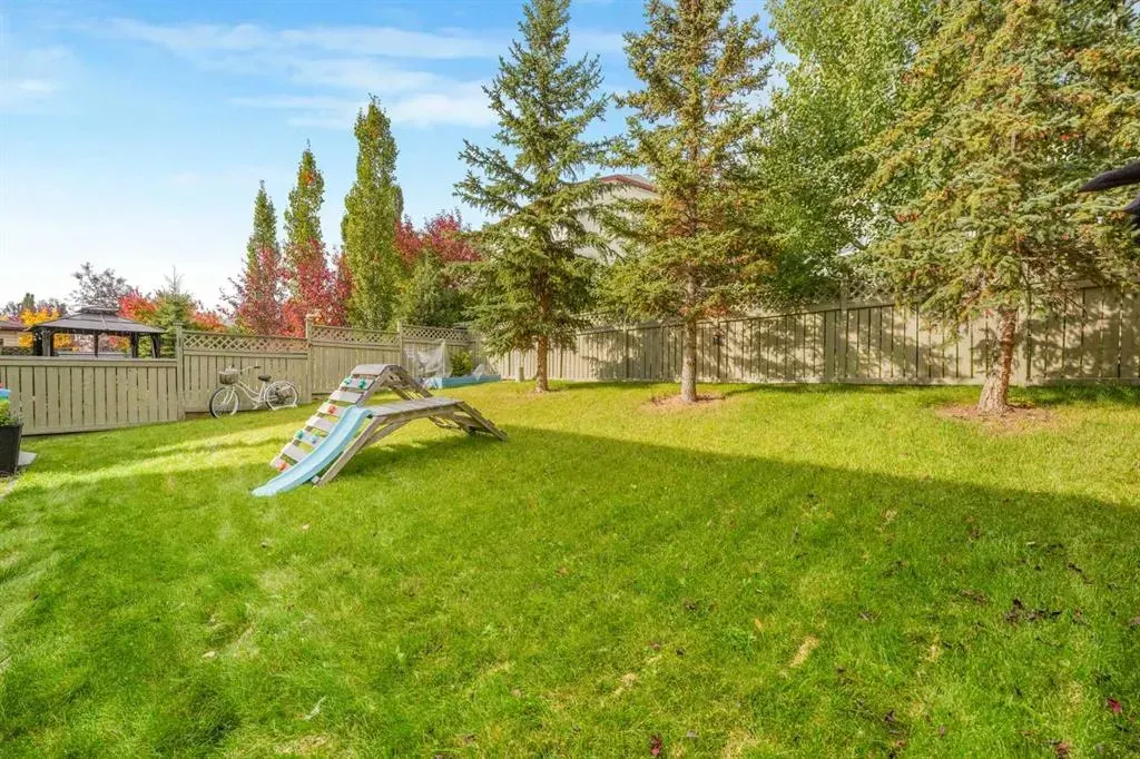 6 Tuscarora Circle NW