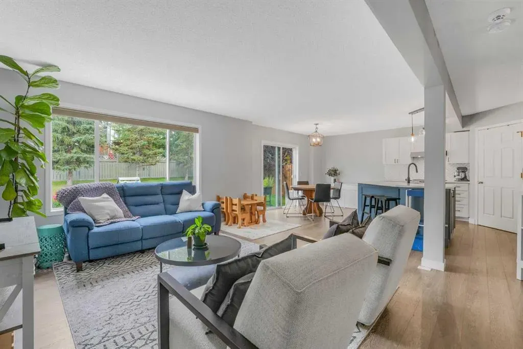 6 Tuscarora Circle NW
