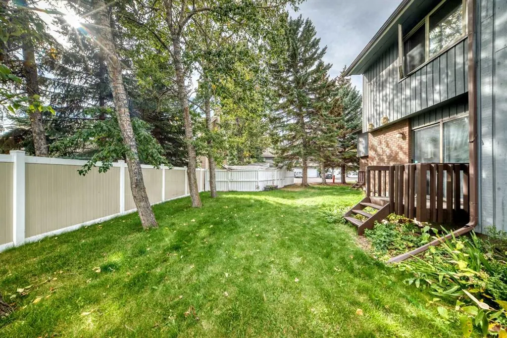 803 Varsity Estates Drive NW #16