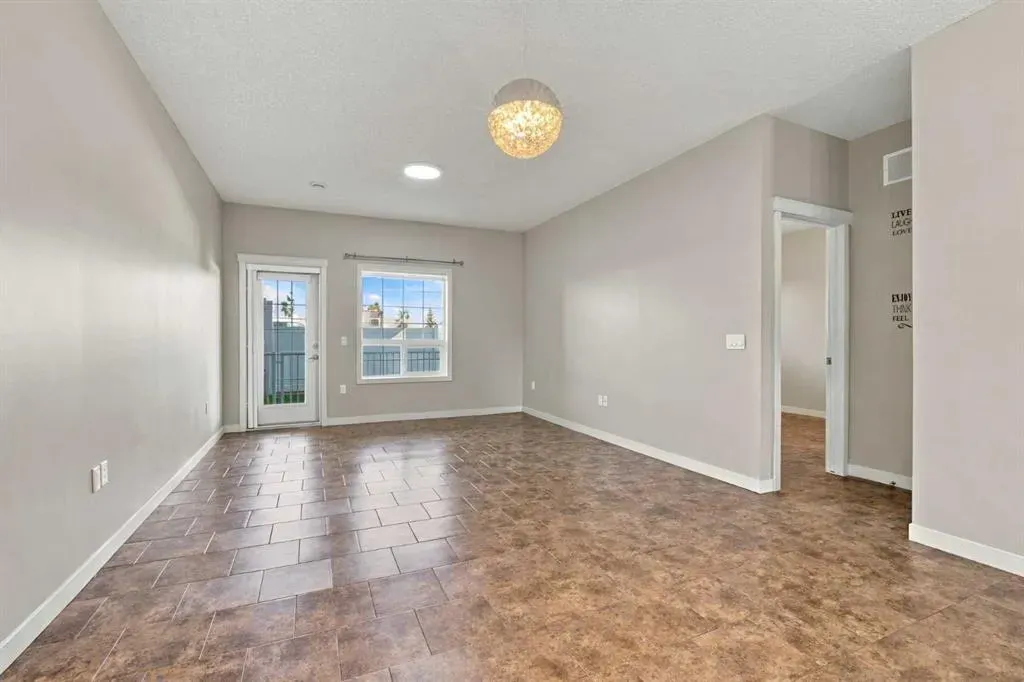 36 Sunrise Place NE