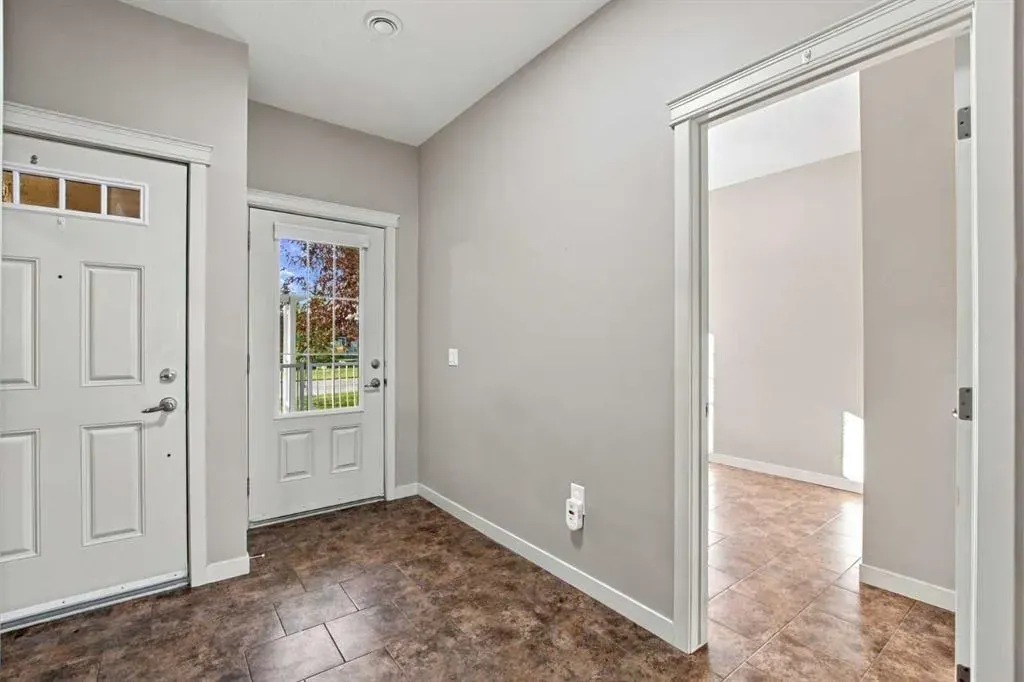 36 Sunrise Place NE