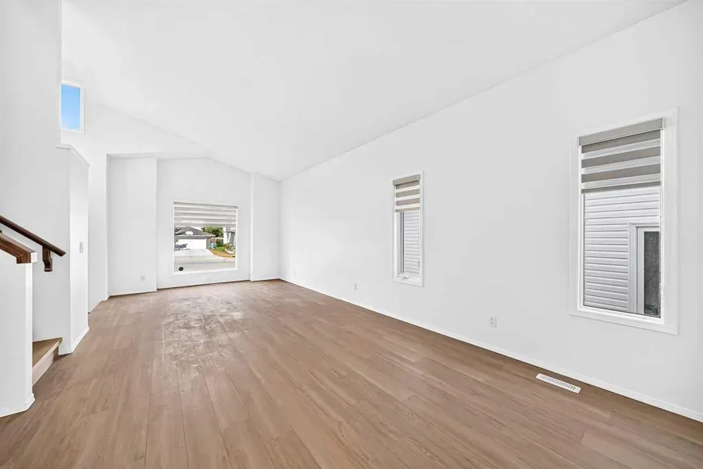 355 Millrise Drive SW