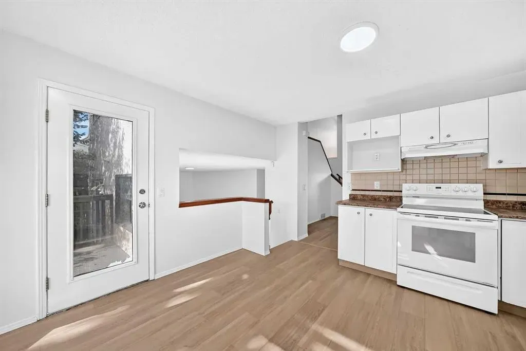 355 Millrise Drive SW