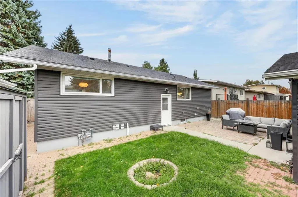 316 Wascana Road SE