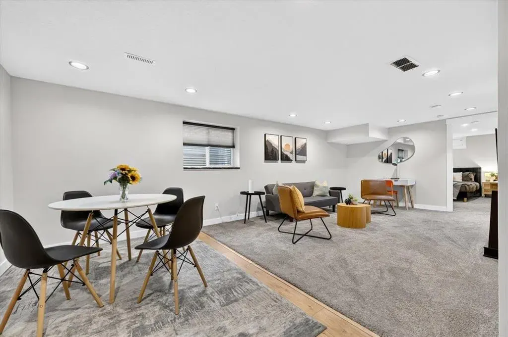 316 Wascana Road SE