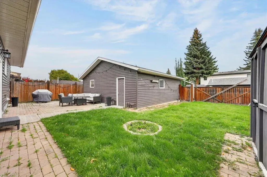 316 Wascana Road SE
