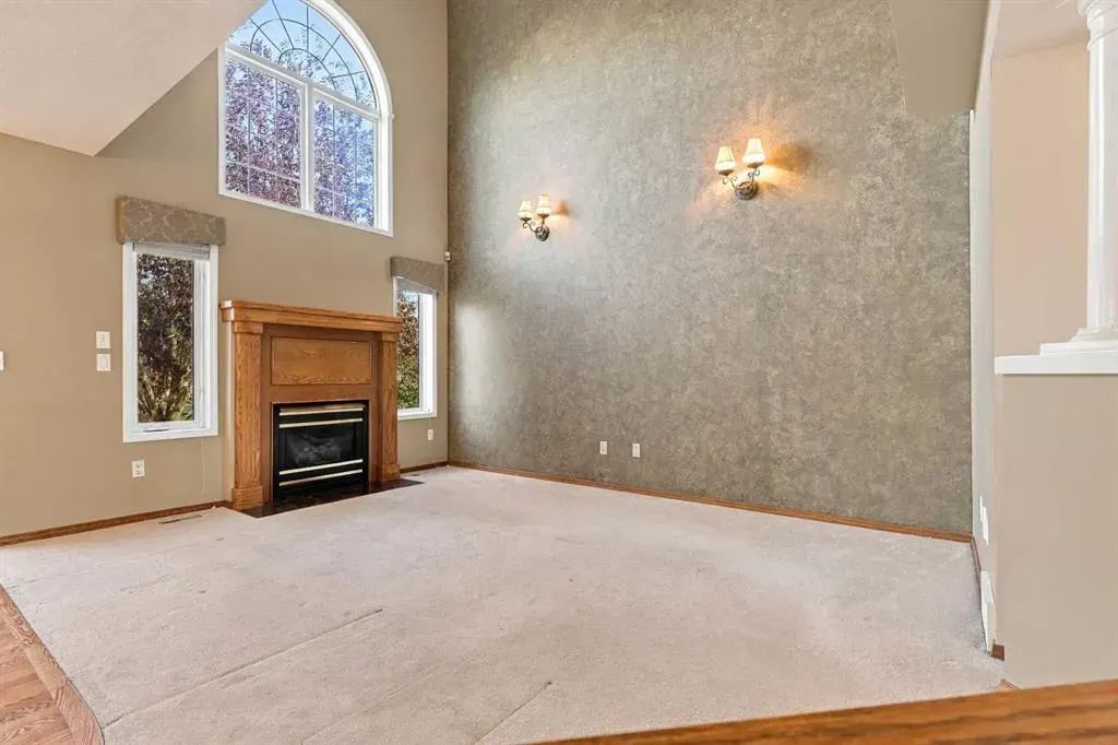 25 Arbour Ridge Park NW