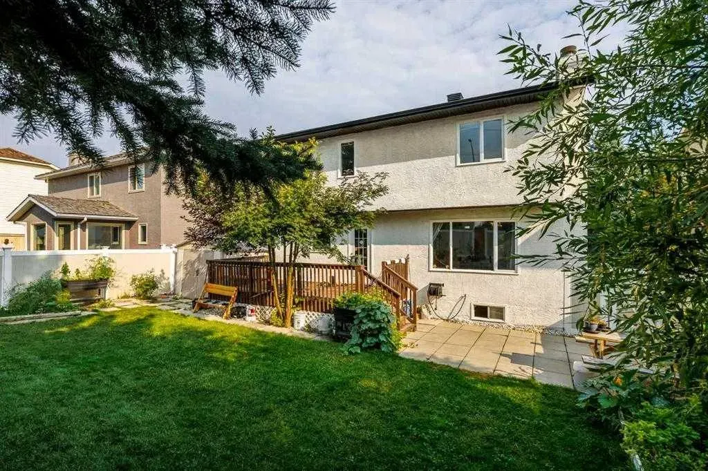 52 Shawnee Way SW