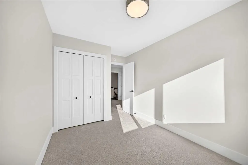 278 Greystone Boulevard