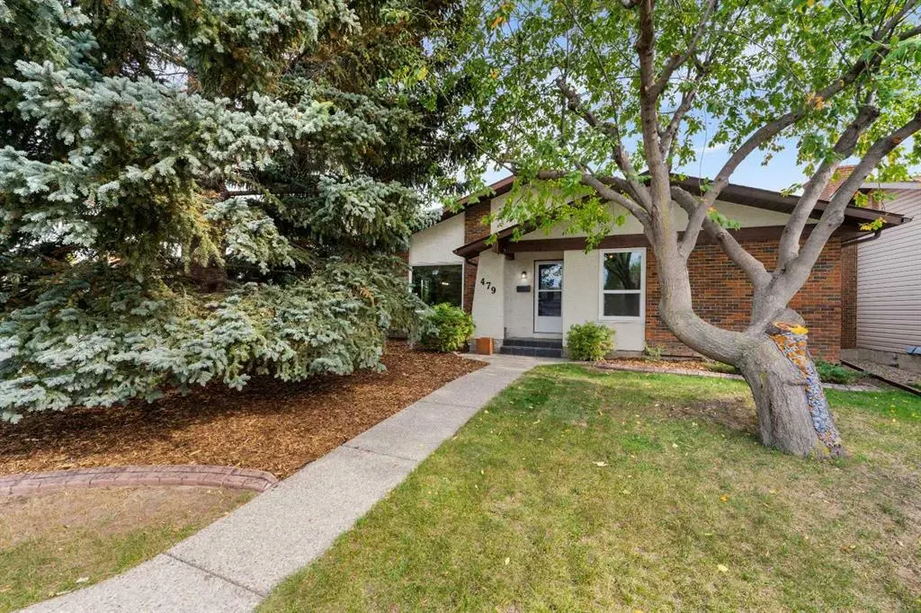 479 Bracewood Crescent SW
