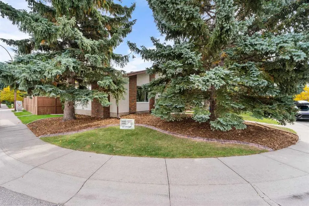 479 Bracewood Crescent SW