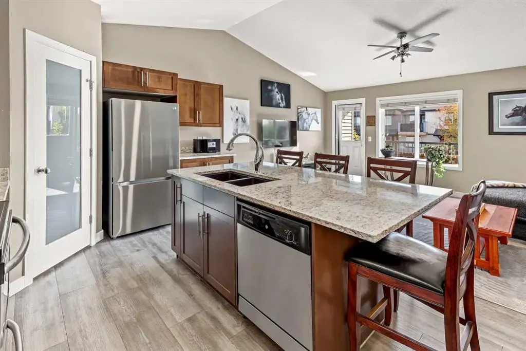2781 Chinook Winds Drive SW #13204