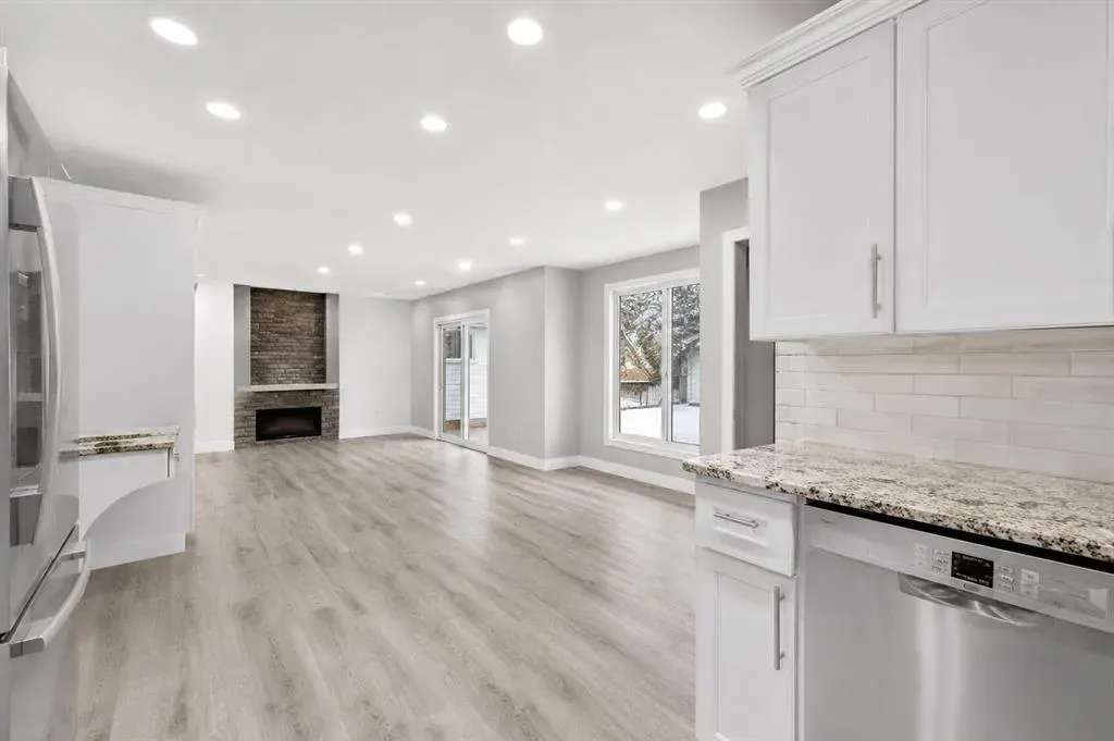 55 Millrise Way SW
