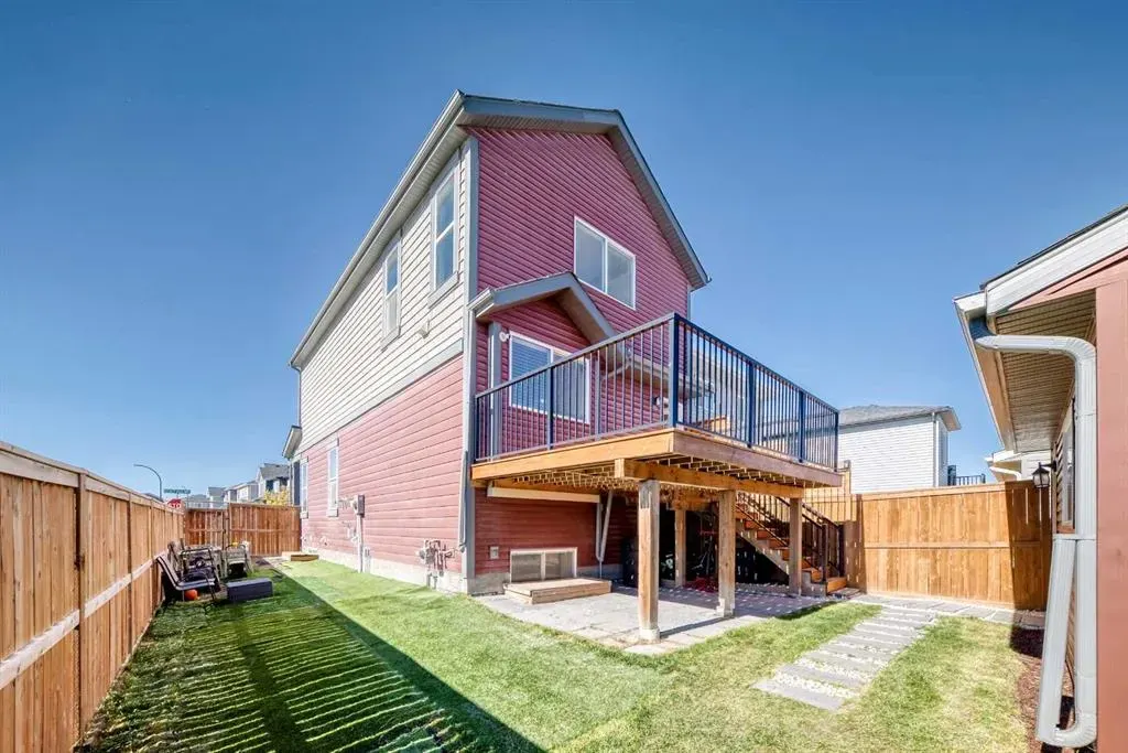 207 Legacy Glen Way SE