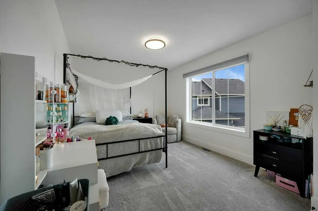 242 Boulder Creek Place