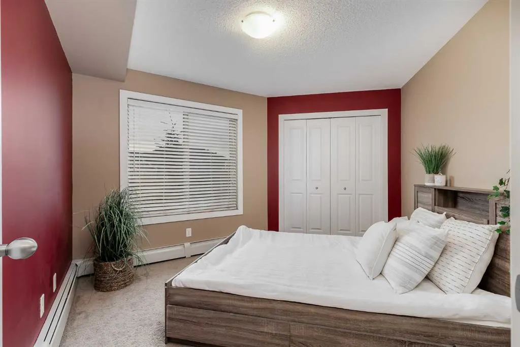 15 Saddlestone Way NE #209